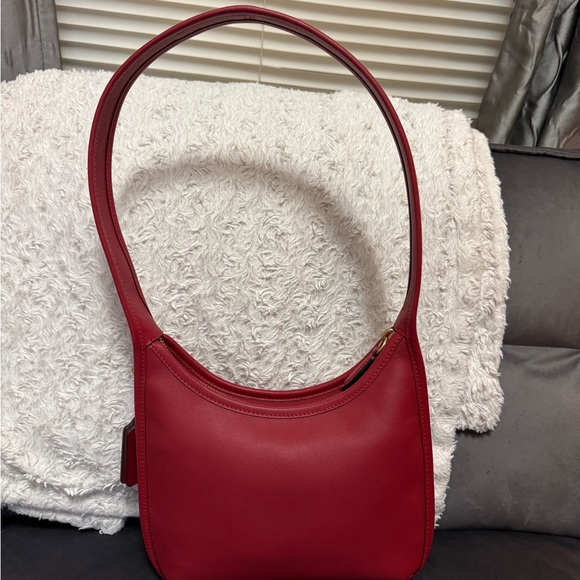 Coach Ruby Leather Curve Zip Bag - Picture 2 of 8